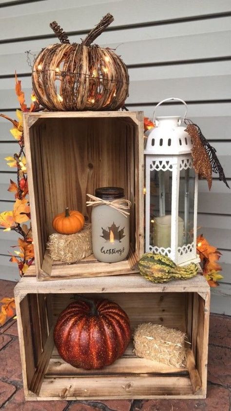 65+ Amazing Thanksgiving Porch Decorations for a Happy Fall | HubPages Crate Projects Diy Rustic, Front Porch Crates Decor, Wooden Crate Fall Decor Ideas, Fall Crate Ideas, Thanksgiving Porch Decorations, Diy Fall Front Porch Decor, Picket Fence Decor, Thanksgiving Porch, Crate Decor