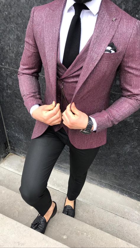 Mauve Suits For Men Wedding, Mauve Suits For Men, Mauve Suit, Masculine Contemporary, Suits For Men Wedding, Suit For Men Wedding, Gates Design, Mens Business Casual Outfits, Slim Fit Suit Men