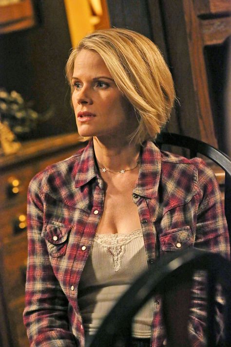 Spoiler alert! Justified's Joelle Carter, who plays Ava Crowder, took some time to talk to EW about the third episode of the season and how her character is finally taking control of her future. If you haven't already watched this week's tense episode, "Noblesse Oblige," then you might want to stop reading... Justified Tv Show, Joelle Carter, Raylan Givens, 11 February, Cowgirl Dresses, Timothy Olyphant, Love Interest, Chin Length Hair, Love Triangle