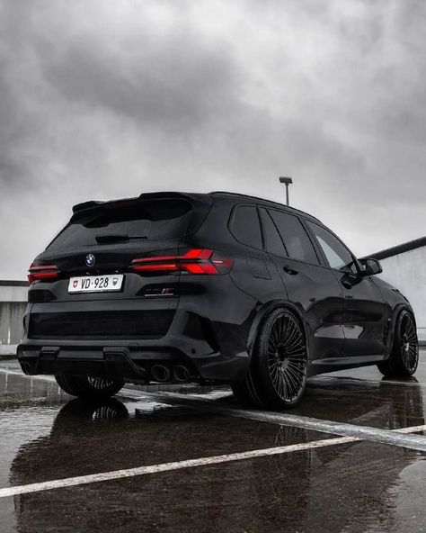 BMW X5M Competition    BMW X5M Competition Bmw X5 2024, Bmw 4x4, Bmw X5m Competition, X5m Competition, Bmw X5 Black, Photo Tiktok, Bmw X5m, Bmw X5 M Sport, Bmw Sports Car