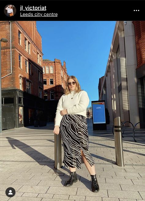 Long Skirt Plus Size, Long Skirt Aesthetic, Aesthetic Plus Size, Size Aesthetic, Plus Size Aesthetic Outfits, Skirt Aesthetic, Girl Vibe, Mid Size Fashion, Fashion Teenage Girls