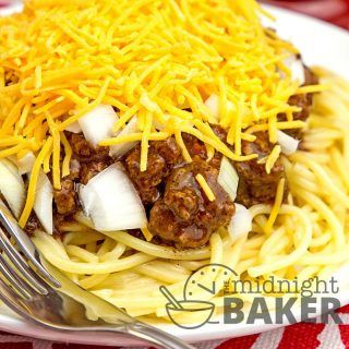 Melting Potatoes - The Midnight Baker - Yummy Roast Potatoes Unique Chili Recipes, Cincinnati Chili Recipe, Cincinnati Style Chili, Cincinnati Chili, Best Chili Recipe, Chili Cook Off, Signature Dishes, Chili Recipe, The Midnight