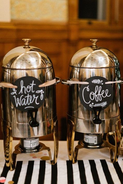 Fall Wedding Drinks, Beverage Stations, Coffee Bar Wedding, Wedding Drink Bar, Wedding Drink Station, Wedding Wallpaper, Drink Bar, Coffee Wedding, Diy Event