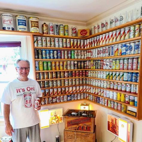 Beer Collection Display, Beer Can Collection Display Ideas, Beer Wall Art Vintage, Beer Vending Machine, Vintage Beer Can, Beer Can Collection, Ale Beer, Bear Lake, Wood Shop Projects