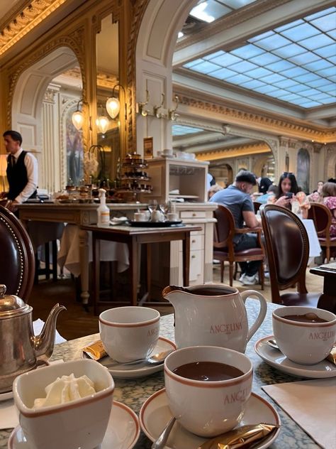 Cafe Angelina Paris, Paris Cafe Aesthetic, Paris In December, Angelina Paris, Paris Photo Ideas, Paris Rooftops, Breakfast Cafe, French Aesthetic, Tea Cafe