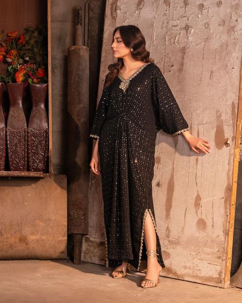 UPTO 70% OFF on AGHA JAAN✨ 👗: Agha Jaan ‼️ EVERYTHING FOR EVERYONE‼️ 🇺🇸🇦🇺 USA & AUS - Flat PKR 7,500 shipping fee. 🇬🇧 UK - Flat PKR 7,500 and Free shipping on all orders above PKR 70,000. 🇦🇪 UAE - Flat PKR 1,500 and Free shipping on all orders over PKR 10,000. 🇸🇦 KSA - Flat PKR 5,000 and Free shipping on all orders over PKR 25,000. 🛍️ Tap the link in bio to shop now! @laamofficial @laambasics @laam_man @laam_kids @laam_couture @laam_modestwear @laamloves @lifeatlaam Party Wear Dress Design, Suit Design Ideas, Oh My Dress, Wedding Wear Dresses, Black Suit Dress, Pakistani Bridal Dress, Arabic Dress, Classic Wear, Stitching Ideas