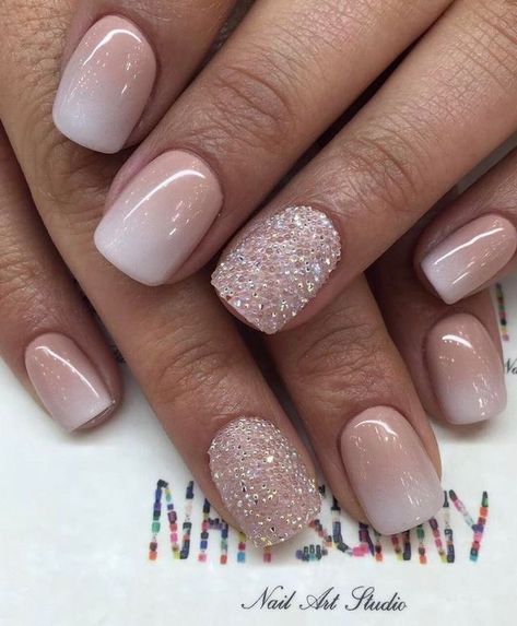 Sns Nails Designs, Acrylic Nails Natural, Nagel Stamping, Pink Wedding Nails, Sns Nails Colors, Unghie Sfumate, Bridal Nail Art, Sns Nails, Wedding Nail