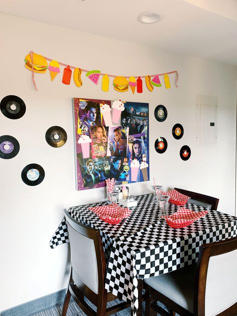 #riverdaletheme #riverdale #riverdaleparty #riverdalebirthdayparty #popchocklitshop #jughead #archieandrews Riverdale Birthday Party Ideas, Pop's Riverdale, Archie Andrews, 12th Birthday, Theme Party, Riverdale, Party Themes, Birthday Parties, Party Decorations