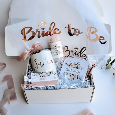 10 Amazing Maid Of Honor Gift To Bride That She Will Never Forget! Bride To Be Items, Bridal Shower Box Gift, Engagement Gift For Bride, Bride To Be Box Ideas, Bridal Gift Box Ideas For Bride, Bride Gift Box Ideas, Engagement Box For Bride, Bridal Box For Bride, Wedding Gift For Sister Bride