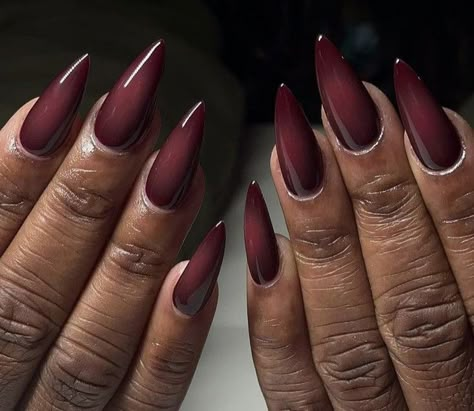 Burgundy Acrylic Nails, Deep Red Nails, Wine Nails, Red Acrylic Nails, Airbrush Nails, Simple Acrylic Nails, Her Nails, Shiny Nails, Nagel Inspo