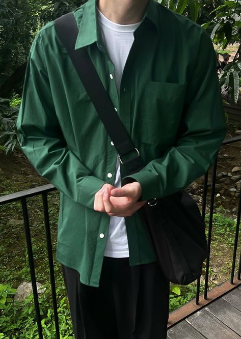 Green Mens Fashion Aesthetic, Green Outfit Male Aesthetic, Green Shirt Outfit Men Street Styles, Green Shirt Outfit Men Aesthetic, Emerald Outfit Men, Men Green Outfits Aesthetic, Mens Green Dress Shirt Outfit, Dark Green Fits Men, Green Outfit Inspo Men