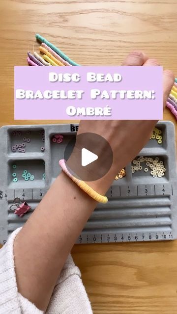 The Neon Tea Party // Marisa on Instagram: "📌 SAVE THIS POST: How to Make “Ombré” Disc Bead Bracelets! 💿  Our Spring Disc Bead Bundle & all supplies shown are available in the TNTP Shop — link in bio! 🕺  Questions?! Drop them below! 👇" Disc Bead Bracelet, Disc Bracelet, Beaded Bracelets Tutorial, Beaded Bracelet Patterns, Bead Bracelets, Seed Bead Bracelets, Bracelet Tutorial, Beading Tutorials, Bracelet Patterns