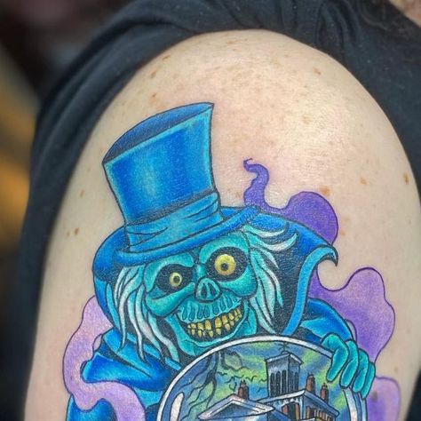 Danielle Haggmark on Instagram: "Happy Birthday Haunted Mansion✨👻✨The doors first creaked open in Disneyland on August 9, 1969 🖤 So fitting to post all the Haunted Mansion fun in this piece for Tami! ✨👻✨We added her favorites of Hat Box Ghost, Madame Leota and an extra haunted mansion picture, that she loved, rolled all into one ghostly piece to add to her colorfully fun arm✨ Thank you again Tami! 🕸👻🕸 @missdtattoo #hauntedmansion #disneyland #disneylandhauntedmansion #hauntedmansiontattoo Hat Box Ghost, Haunted Mansion Tattoo, Haunted Mansion Disneyland, Madame Leota, The Haunted Mansion, Spooky Tattoos, Instagram Happy Birthday, Disney Tattoos, Hat Box