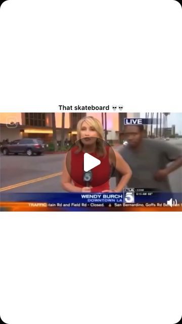 News Gaffe on Instagram: "Follow @newsgaffe for more TV Bloopers! 😂📺 - #tvbloopers #newsbloopers #newsfail #newsgaffe" Laugh Track, Funny Share, Funny News, News Anchor, Bloopers, Funny Clips, Funny Things, I Laughed, Funny Gif