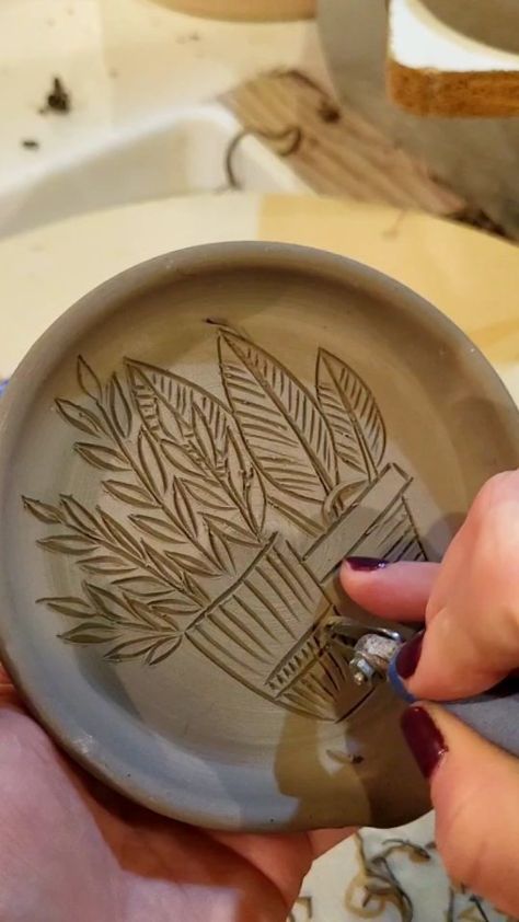 Aleatha Aiken-Sherrer | A little late night carving session to delight your eyeballs. . . . #carving #pottery #clay #DirtNoodles #ceramic #houseplants #plants… | Instagram Designs To Carve Into Clay, Pottery Carving Flowers, Sunflower Pottery Ideas, Carved Clay Designs, Clay Carving Ideas, Mishima Designs, Carved Pottery Ideas, Pottery Etching, Ceramic Carving Designs