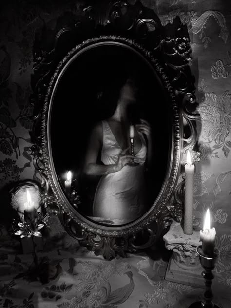 Candle Aesthetic Wallpaper, Black Candle Aesthetic, Vampire Mirror, Aesthetic Sketch, Goth Bedroom, Mirror Aesthetic, Black Candle, Body Art Photography, Dark Vintage