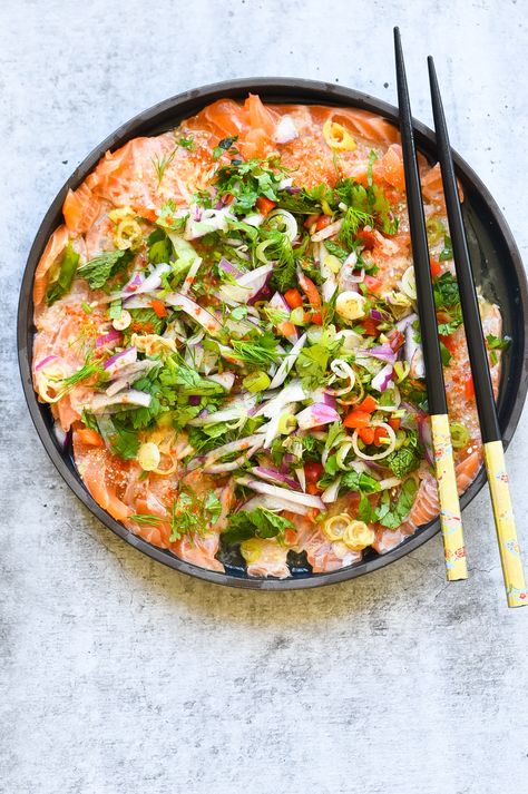 Thai Salmon Ceviche | Nourish Deliciously Salmon Ceviche, Thai Salmon, Tartare Recipe, Salmon Tartare, Koh Tao Thailand, Raw Salmon, Ceviche Recipe, Perfect Lunch, Summer Eating