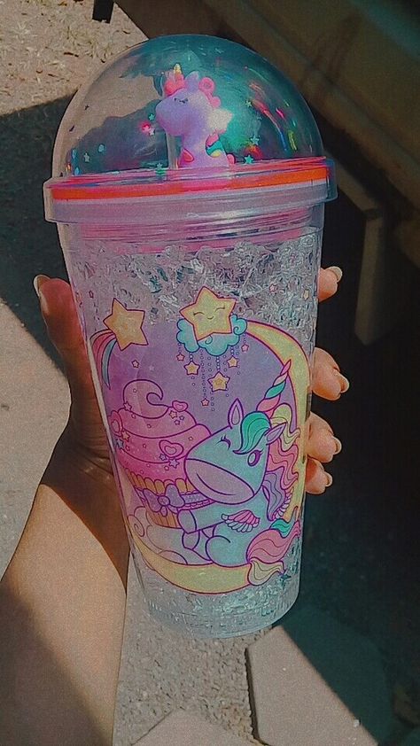 🥛🍵 Glass With Straw, Unicorn Glass, Straw Cup, Cup With Straw, Cute Unicorn, Easy Drawings, Straw, Drawings, Glass