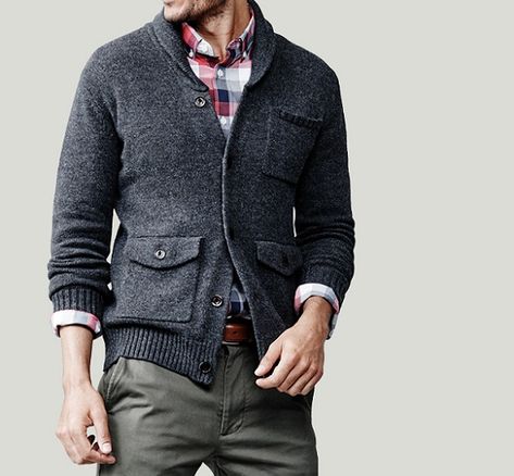 7 Better Looking Alternatives to Wearing a Hoodie Mens Fasion, Color Outfits, Old Stuff, Fisherman Sweater, Cotton Texture, Collar Cardigan, Man Style, Swag Style, Polo Sweater