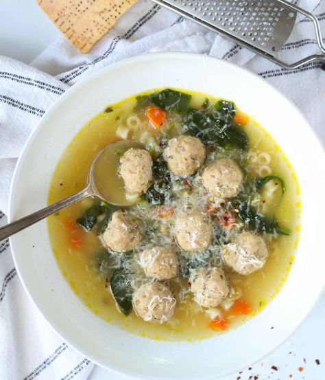 This Italian Wedding Soup is delish! Try this comfort meal today. Mini Meatball Soup, Soup With Noodles, Soups To Make, Chicken Meatball Soup, Ground Chicken Meatballs, Tomato Tortellini Soup, Chicken Meatball, Chicken Minis, Mini Meatballs