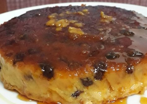 Coconut Bread Pudding, Cuban Desserts, Bread Recipes Sweet, Latin Food, Bread Pudding, Flan, Afternoon Tea, Bread Recipes, Delicious Desserts