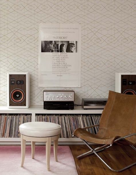 Sure, wooden crates filled with record collections make for an amazing decorative detail, and all our favorite tastemakers all seem to have a turntable strategically perched in their respective stylish ...read more Record Player Setup, Camille Styles, Audio Room, Stylish Living Room, Refurbished Furniture, Design Sponge, Living Room Diy, Modern Wallpaper, Record Player