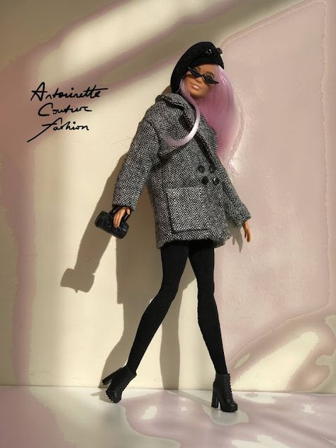 Fashion Dolls Couture - Unlimited: Wool Tweed Double-Breasted Coat With Oversized Lapel -Made to Move Barbie -🖤🤍🖤 Raincoat Pattern, Barbie Dress Pattern, Barbie Sewing, Made To Move Barbie, Red Puffer Jacket, Sewing Barbie Clothes, Barbie Sewing Patterns, Barbie Wardrobe, Barbie Doll Clothing Patterns