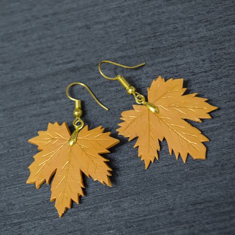 Earring Art, Terracotta Jewellery Designs, Autumn Earrings, Woodland Earrings, Present Box, Handmade Clay Jewelry, 3d Printed Jewelry, Earrings Fall, Wood Shapes