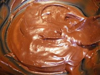 Recipe With Cocoa Powder, Chocolate Glaze Recipe, Bundt Cake Glaze, Chocolate Icing Recipes, Chocolate Glaze Recipes, Cocoa Powder Recipes, Frosting Recipes Easy, Glaze For Cake, Chocolate Fudge Frosting