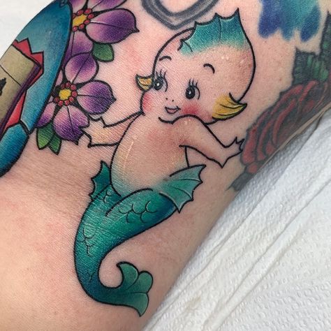 Simple Kewpie Tattoo, Kewpie Mermaid, Horror Kewpie Tattoo, Kewpie Butterfly, Mermaid Kewpie, Angel Drawings, Tattooed Kewpie Doll, Kewpie Tattoo, Kewpie Art