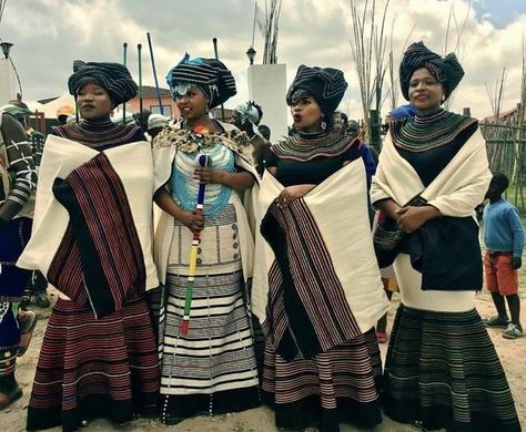 Xhosa Traditional Attire Women, Xhosa Wedding Dresses, Xhosa Outfits, Xhosa Wedding, Zulu Traditional Attire, Xhosa Traditional Attire, Xhosa Attire, South African Traditional Dresses, African Traditional Wear