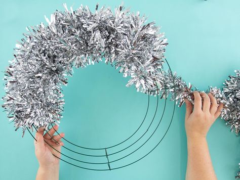 Kitschy Christmas, Diy Aesthetic, Tinsel Garland, Party Planning Ideas, Wreaths Diy, Relief Society, Wreath Ideas, Christmas Wreaths Diy, Planning Ideas