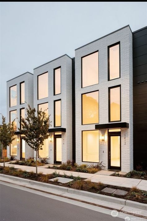 Contemporary Townhouse, Riverside Apartment, Townhouse Exterior, Apartments Exterior, Small Modern Home, Townhouse Designs, Row House, Architecture Exterior, Exterior House