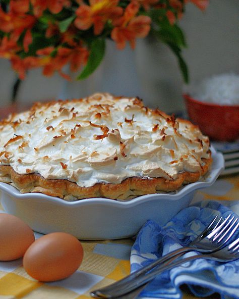 Old Fashioned Coconut Cream Pie - a southern discourse Old Fashioned Coconut Cream Pie, Coconut Meringue Pie, Coconut Creme Pie, Fluffy Meringue, Southern Discourse, Coconut Pie Recipe, Sugar Cream Pie, Coconut Cream Pie Recipes, Lemon Layer Cakes