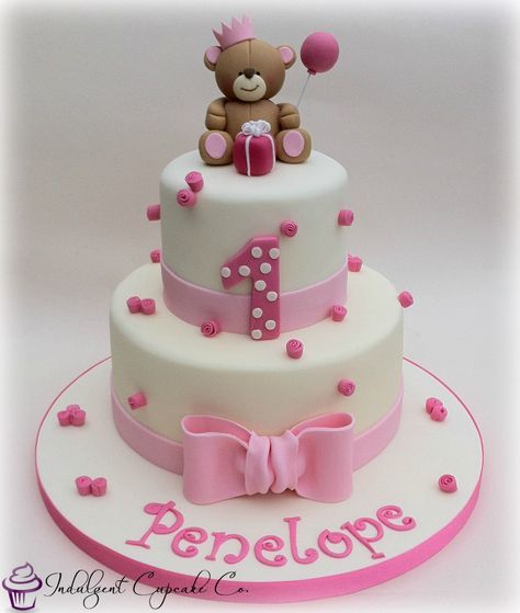 Forever Friends 1st birthday cake...... First Birthday Cake Girl, Birthday Cake Friends, Baby 1st Birthday Cake, Teddy Cake, Bear Baby Shower Cake, Teddy Cakes, Cake Designs For Girl, Bolo Mickey