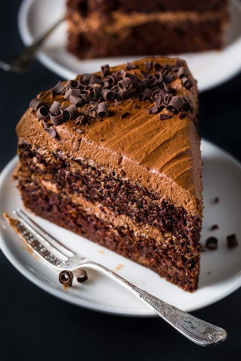 17 Stunning Birthday Cake Recipes for Special Occasions - Baker by Nature Italian Chocolate Cake Recipe, Cake With Ricotta Cheese, Chocolate Ricotta, Baker By Nature, Italian Chocolate, Keto Chocolate Cake, Ricotta Cake, Special Occasion Food, Decadent Chocolate Cake