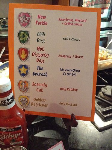 Hot Dog Bar (4) Paw Patrol Dinner Ideas, Paw Patrol Menu Food Ideas, Paw Patrol Hot Dog Menu Printable, Paw Patrol Hot Dog Bar, Hot Dog Bar Sign, Paw Patrol Party Food, Paw Patrol Party Invitations, Hot Dog Bar, Girl Bday Party