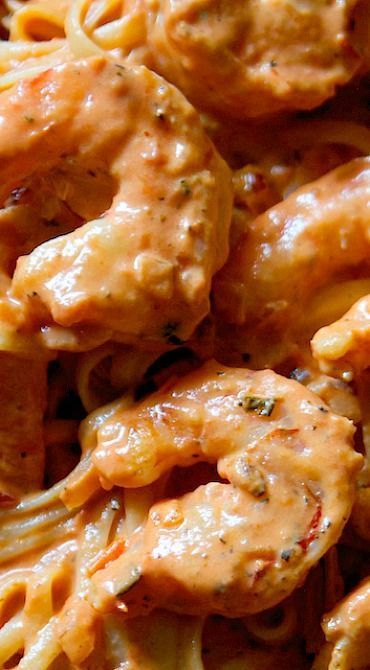 Spicy Shrimp Pasta Recipes, Pasta Spicy, Spicy Shrimp Pasta, Shrimp Pasta Recipe, Pasta Shrimp, Creamy Tomato Sauce, Shrimp Pasta Recipes, Spicy Shrimp, Shrimp Dishes