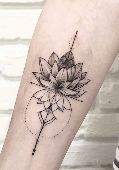 Feminine Cross Tattoo, Japanese Tattoo Women, Pig Tattoo, Lotus Tattoo Design, Cross Tattoo Designs, Traditional Japanese Tattoos, Delicate Tattoo, Thigh Tattoos Women, Lotus Tattoo