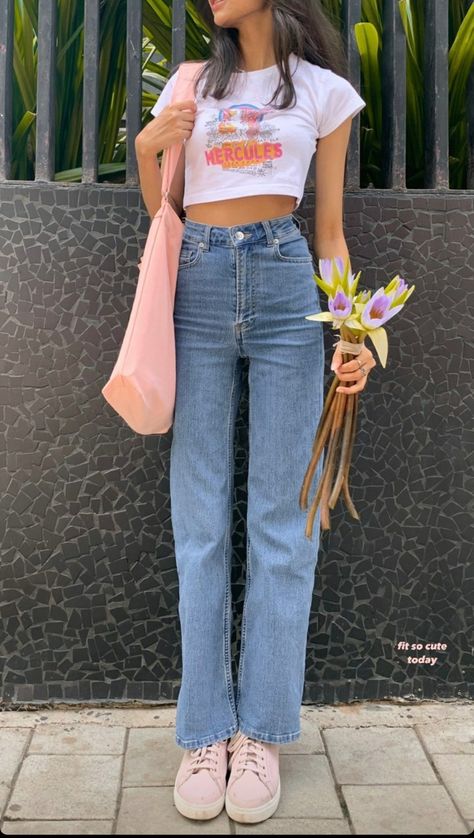 #fits #flowers #shoes #pink Jeans Flowers, Cute Mom Jeans, Flowers Shoes, Fit Checks, Shoes Pink, Mom Jeans, Checks, Flowers, Pants