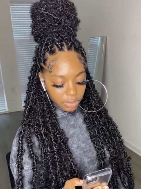 35 Butterfly Locs Crochet Styles For 2022 | ThriveNaija Hairstyles For Black Women Butterfly Locs, Long Butterfly Locs Styles, Butterflylocs Hairstyle, Long Butterfly Locs Hairstyle, Cute Butterfly Locs Hairstyles, Long Butterfly Locs With Color, Cute Butterfly Locs, Butterfly Locs Long, Butterfly Locs With Color