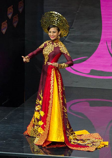 Miss Universe Costumes, Vietnam Costume, Miss Universe National Costume, Miss Universe 2013, Vietnam Dress, Miss Vietnam, Vietnamese Traditional Dress, Vietnamese Dress, Miss India