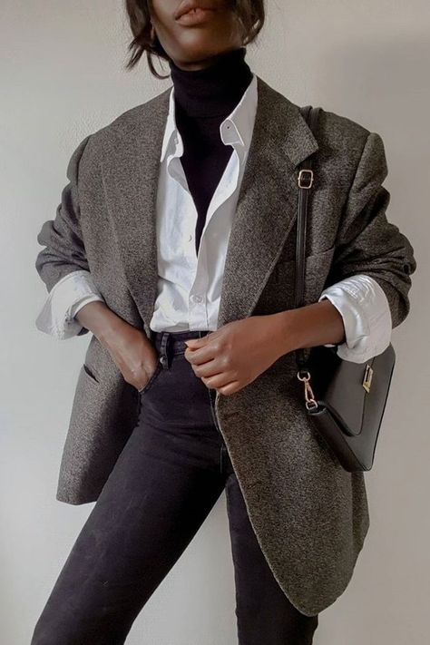 Alledaagse Outfit, Winter Mode Outfits, Gray Blazer, Chique Outfits, Winter Stil, French Girls, Vogue Australia, Stil Inspiration, Looks Street Style