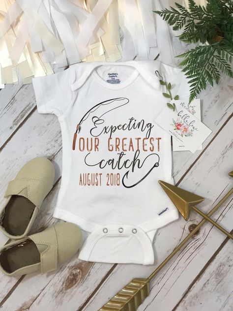 Fishing ONESIE® Expecting our greatest catch Pregnancy | Etsy Fishing Pregnancy Announcement, Fishing Onesie, Baby Announcement To Parents, Fishing Baby, Cute Pregnancy Announcement, Baby Fish, Bodysuit Designs, Pregnancy Reveal, Baby Panda