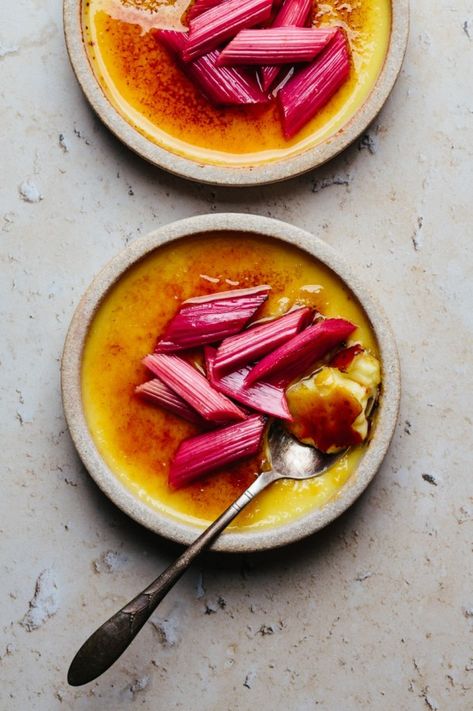 #instantpotdessert #instantpotrecipe #instantpotcremebrulee #rhubarb #gingercremebrulee #foodstyling #foodphotography Raspberry Bread Pudding, Raspberry Bread, Roasted Rhubarb, Banana Granola, Creme Brulee Recipe, Brulee Recipe, Winter Desserts, Sweet And Savory, Lemon Curd