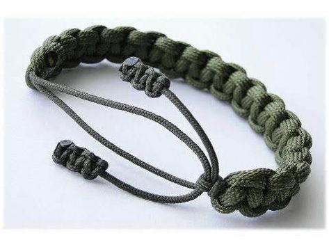 Paracord Projects Diy, Paracord Survival Bracelet, Cobra Weave, Kamera Dslr, Diy Hooks, Paracord Armband, Paracord Bracelet Tutorial, Camera Wrist Strap, Paracord Braids