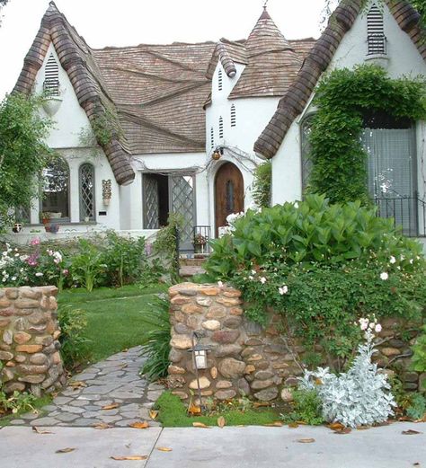 Fairy Tale Homes, Walker Design, Big Cottages, Fairytale Houses, Storybook House, Tudor Cottage, Storybook Homes, Hansel And Gretel, Fairytale Cottage