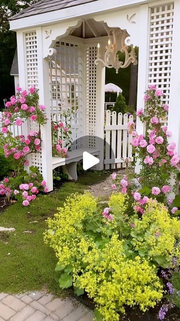 Garden Arbor Ideas, Arbor Entrance, Cottage Rose Garden, Cottage Front Yard, Wood Piles, Cottage Front Garden, Yard Structures, Trellis Gate, Arbor Ideas