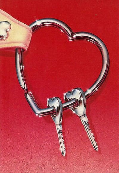 80s Chrome Art, Retro Airbrush Art, 80s Airbrush Art, Chrome Illustration, Aesthetic Keys, Airbrush Heart, 80s Airbrush, Keys Aesthetic, Keys To My Heart