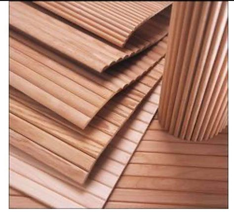 درج السلم, Wood Slat Wall, Slat Wall, Furniture Details, Wood Slats, Solid Hardwood, 인테리어 디자인, Wood Paneling, In The Middle